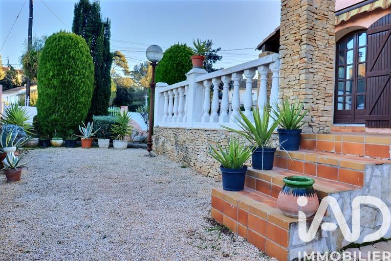 Maison - 105 m² - 4 pièces