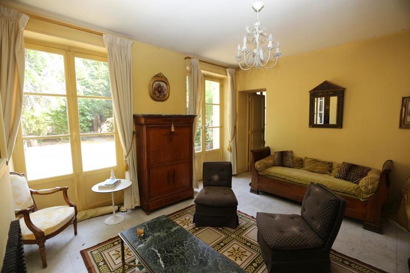 Demeure - 142 m² - 7 pièces