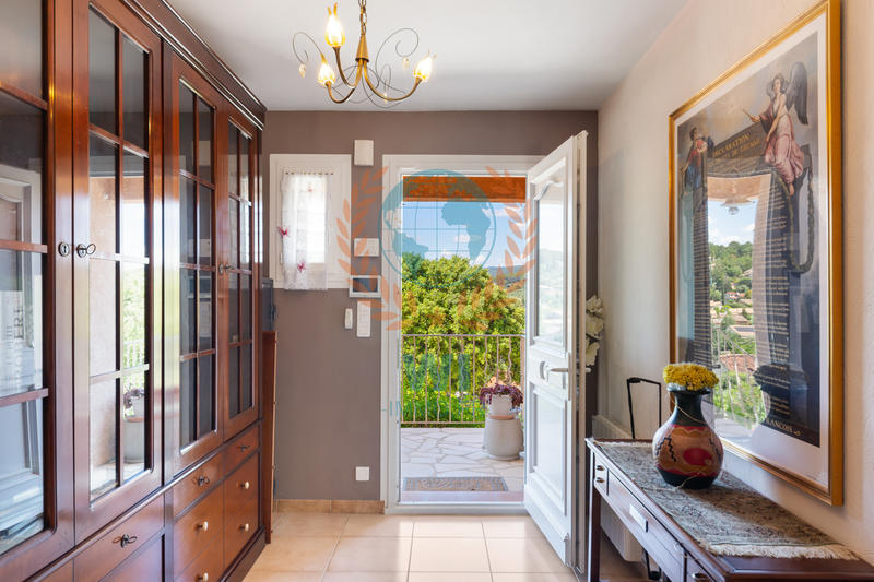 Maison - 165 m² - 6 pièces