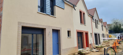 Maison - 82 m² - 4 pièces