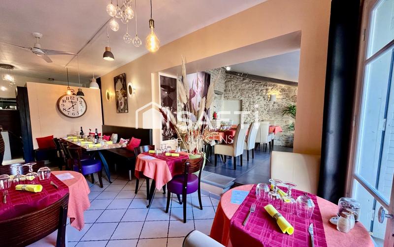 Maison - 180 m² - 5 pièces