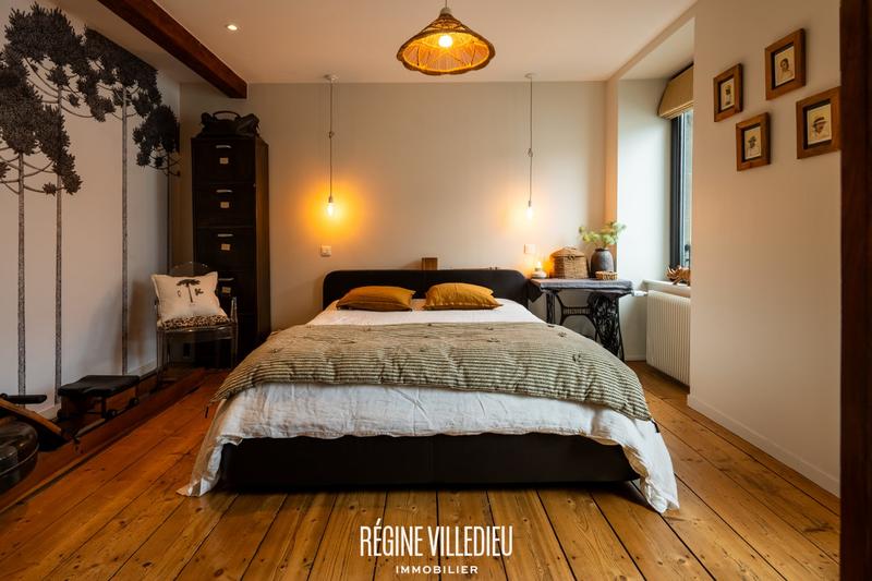 Maison - 121 m² - 6 pièces