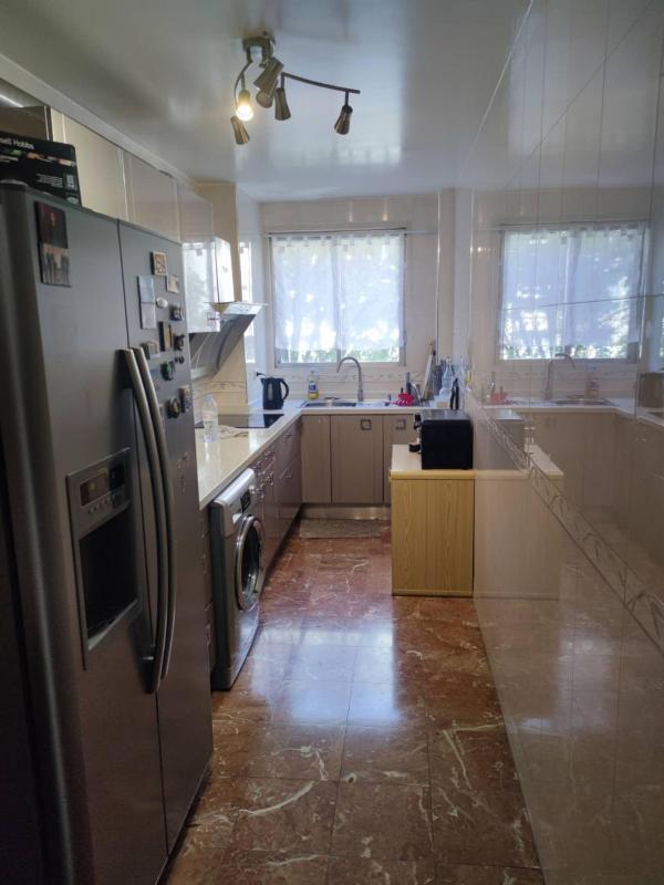 Appartement ancien - 75 m² - 3 pièces