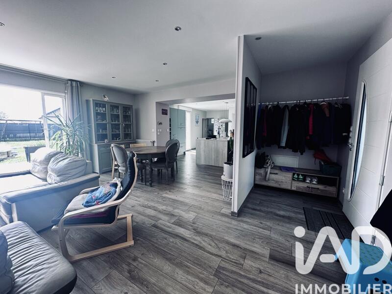 Maison - 123 m² - 5 pièces