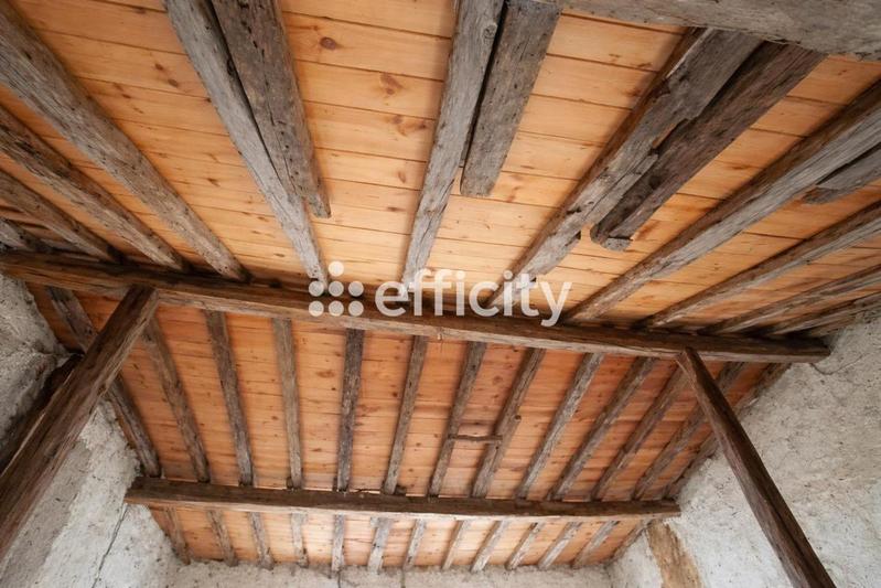 Maison ancienne - 175 m² - 7 pièces