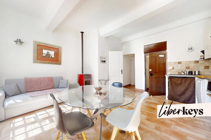 Maison - 121 m² - 6 pièces