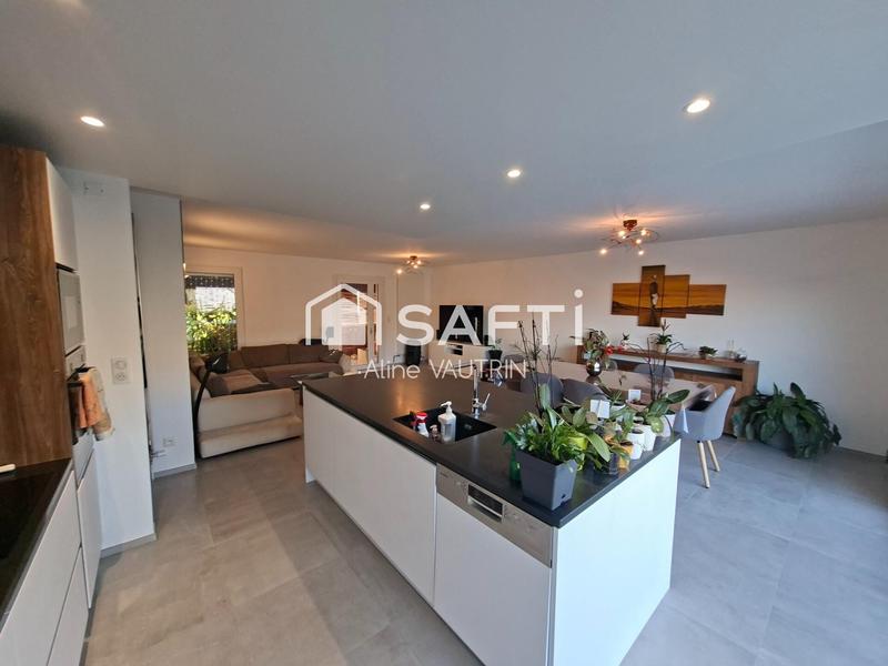 Maison - 178 m² - 8 pièces