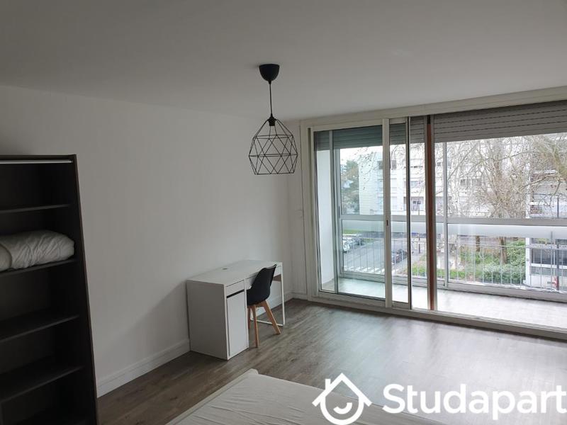 Chambre - 15 m² - 1 pièce