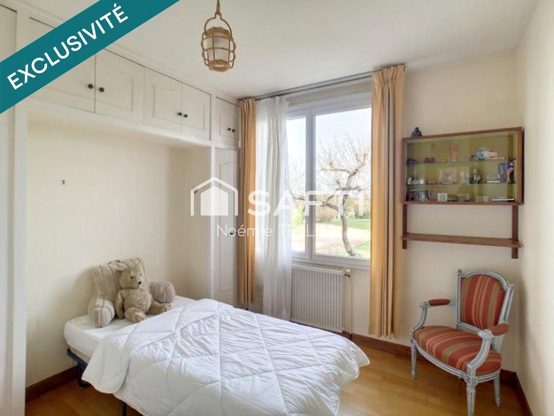 Maison - 100 m² - 8 pièces