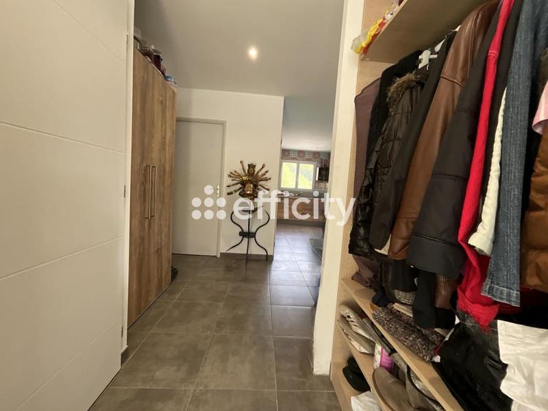 Villa - 186 m² - 9 pièces