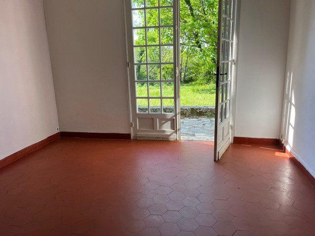 Maison traditionnelle - 110 m² - 5 pièces