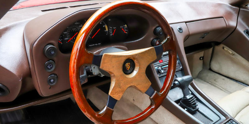 Porsche 928 928s 01.76.63.32.16