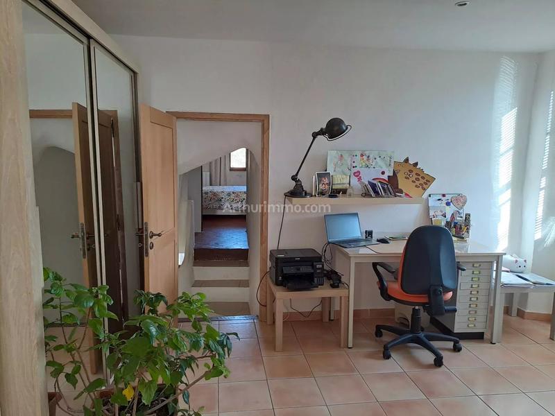 Maison - 175 m² - 8 pièces