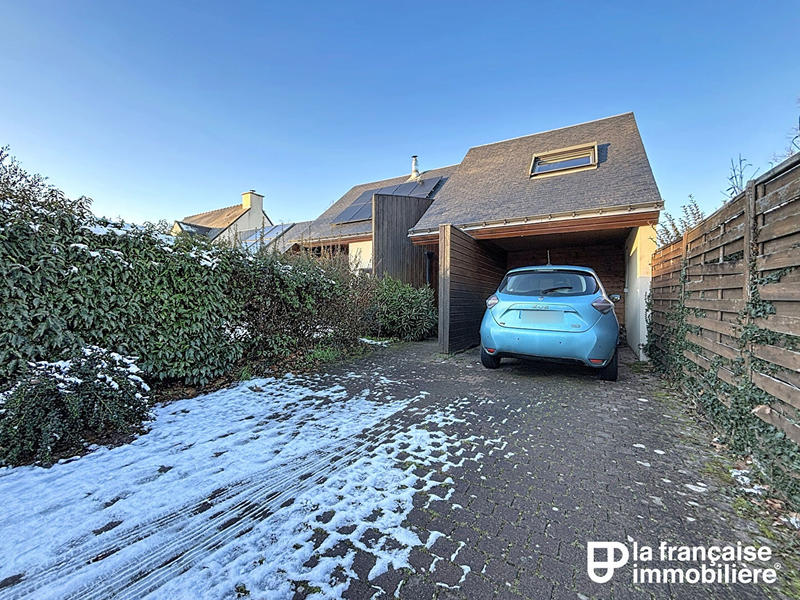 Maison - 161 m² - 8 pièces