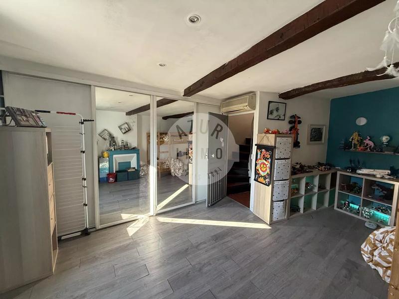 Maison de village - 83 m² - 3 pièces