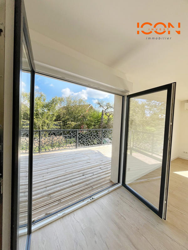 Maison contemporaine - 152 m² - 6 pièces