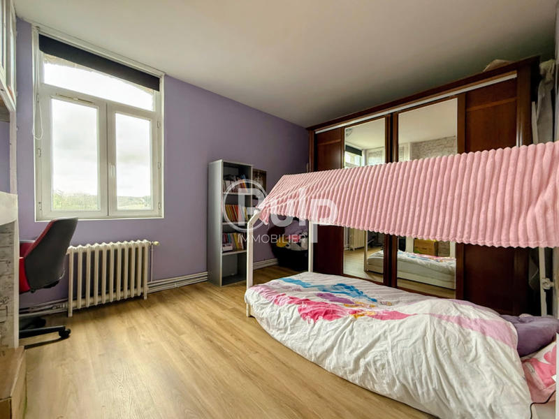 Maison - 158 m² - 7 pièces