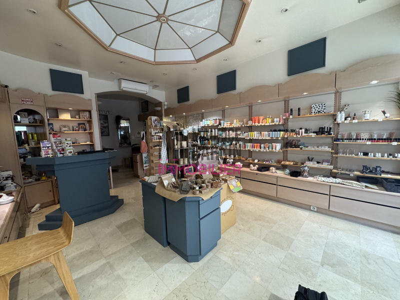 Fonds de commerce - 110 m²