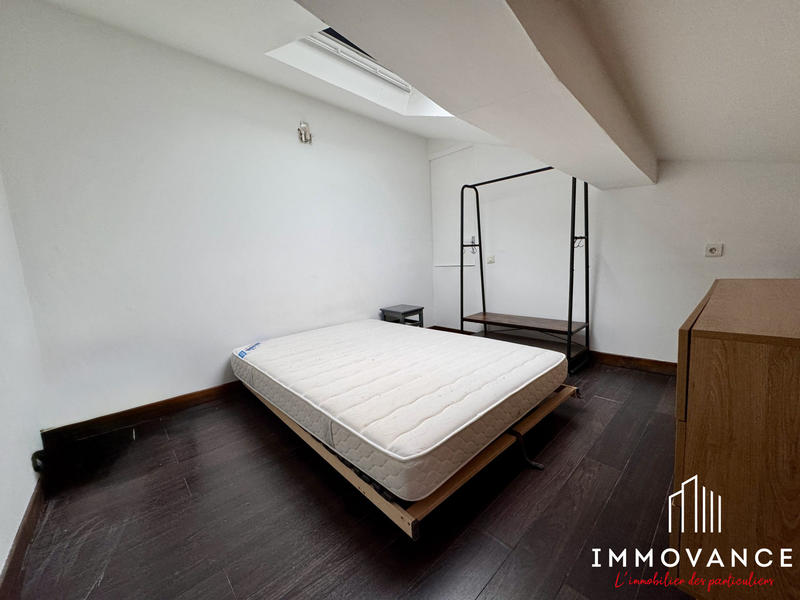 Loft - 52 m² - 2 pièces