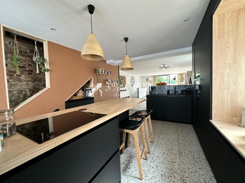 Maison - 132 m² - 7 pièces