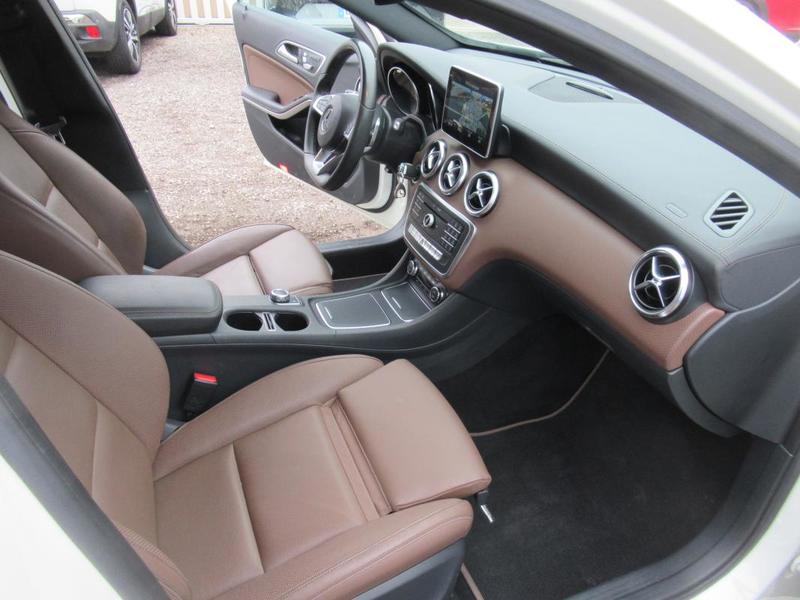 Mercedes Classe a 220 d Amg Line 177 Ch 1ere Main France