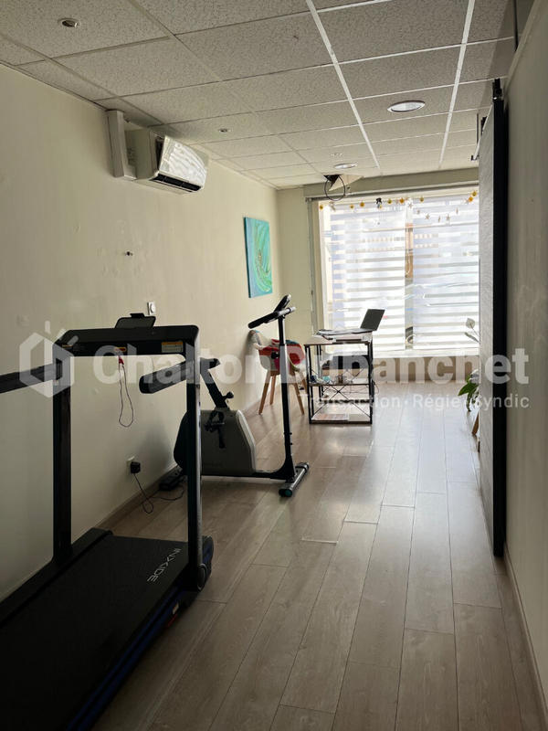 Local d'activités - 60 m² - 2 pièces