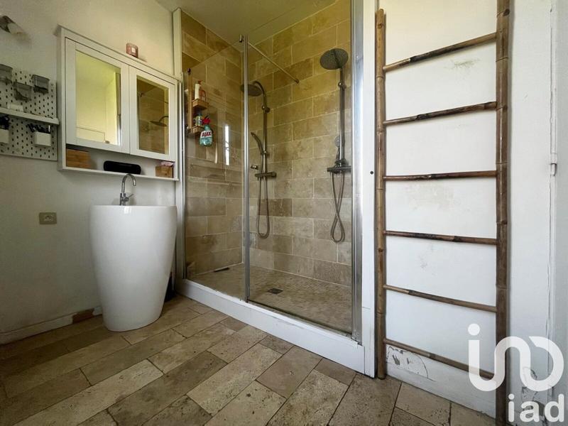 Maison - 168 m² - 8 pièces