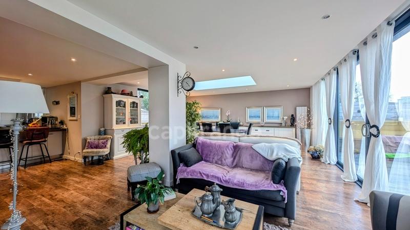 Maison - 150 m² - 6 pièces