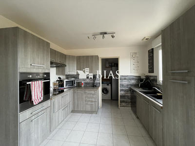 Maison - 86 m² - 4 pièces