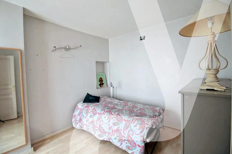 Appartement - 82 m² - 3 pièces