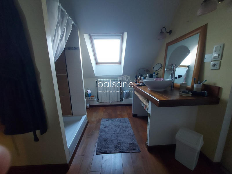 Maison - 136 m² - 6 pièces