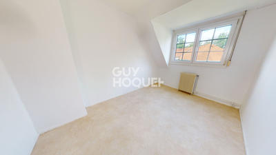 Maison - 85 m² - 6 pièces