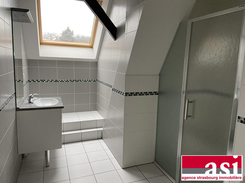 Appartement - 128 m² - 5 pièces