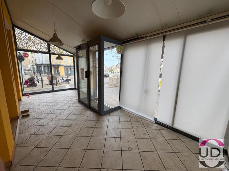 Immeuble - 200 m² - 7 pièces