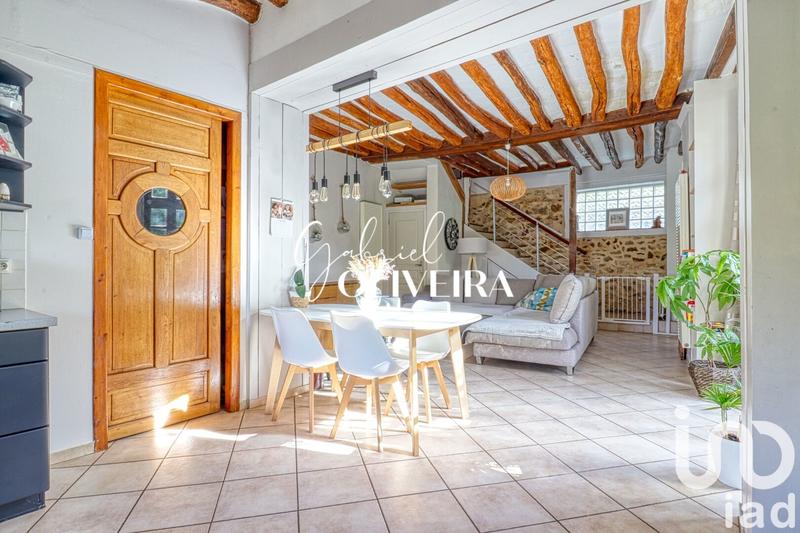 Maison - 110 m² - 5 pièces