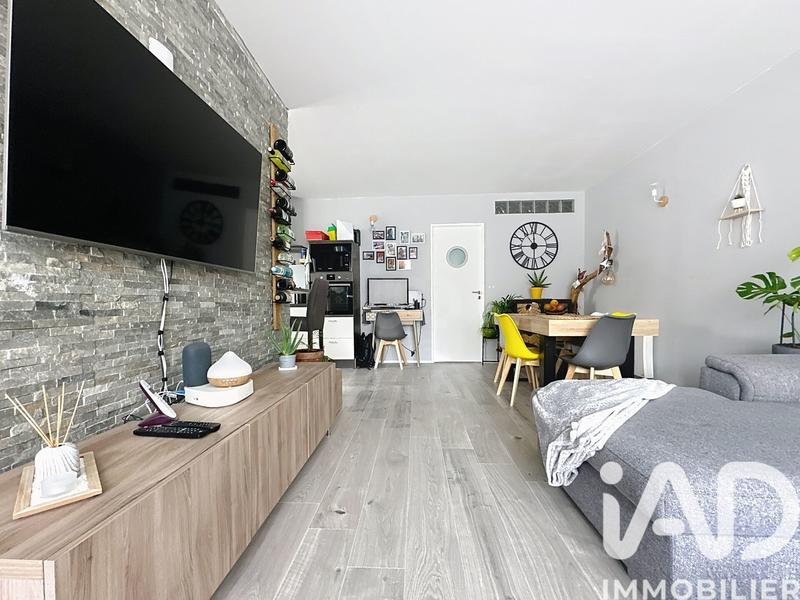 Appartement - 75 m² - 5 pièces
