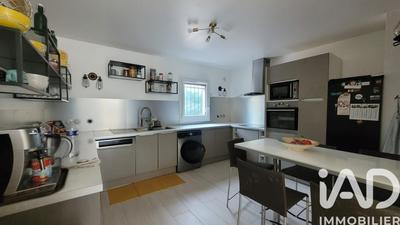 Maison - 106 m² - 5 pièces