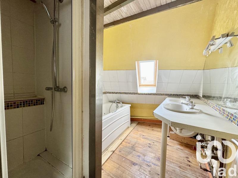 Maison de ville - 219 m² - 8 pièces