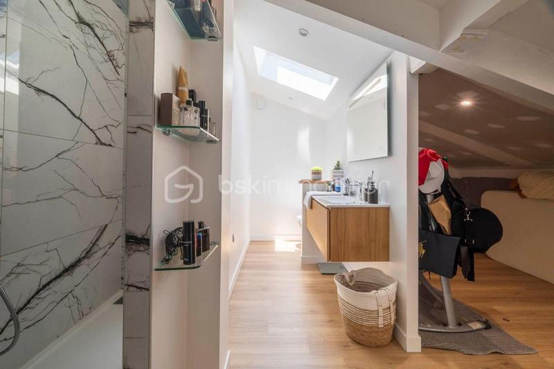 Maison - 162 m² - 5 pièces