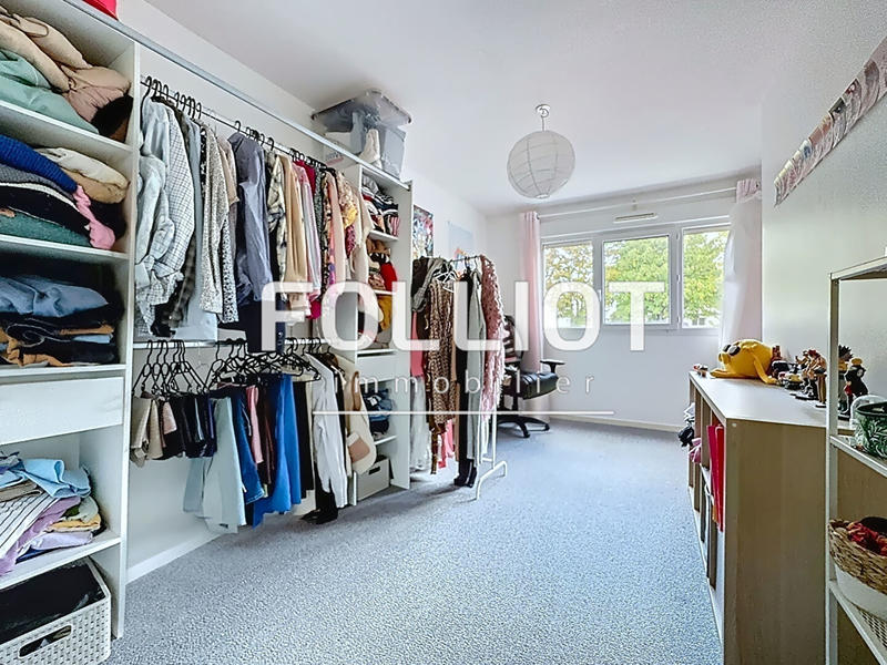 Maison - 101 m² - 5 pièces