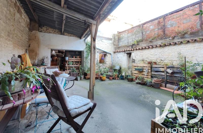 Maison - 121 m² - 5 pièces