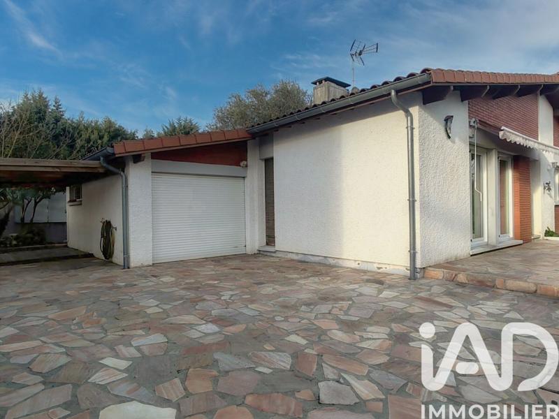 Maison - 98 m² - 5 pièces