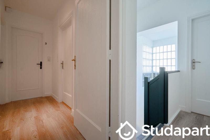 Chambre - 14 m² - 1 pièce