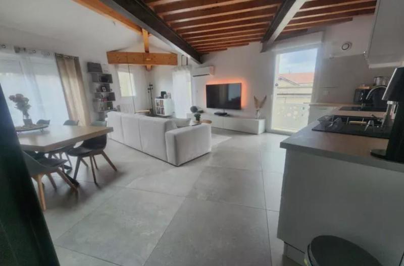 Appartement - 77 m² - 3 pièces