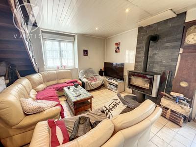 Maison ancienne - 193 m² - 6 pièces