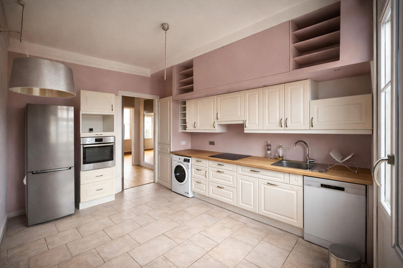 Appartement - 81 m² - 3 pièces