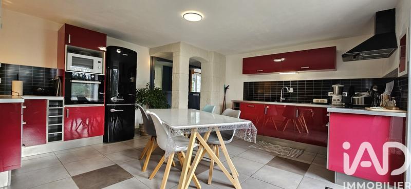 Maison - 161 m² - 6 pièces