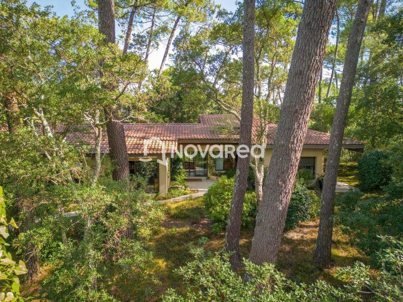 Maison - 163 m² - 5 pièces