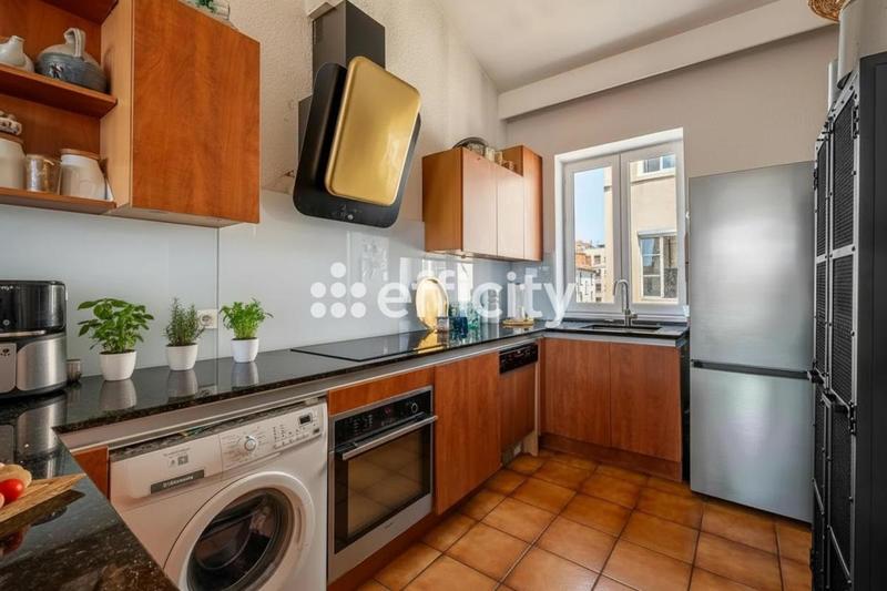 Appartement - 114 m² - 4 pièces