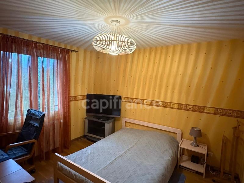 Maison - 122 m² - 6 pièces